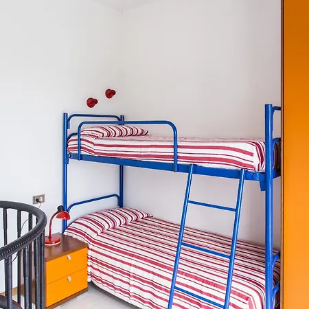 Castello Apartment *