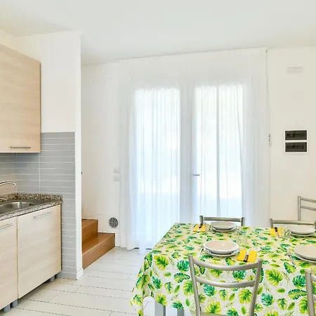 Castello Apartment