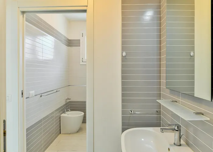 Castello Apartment